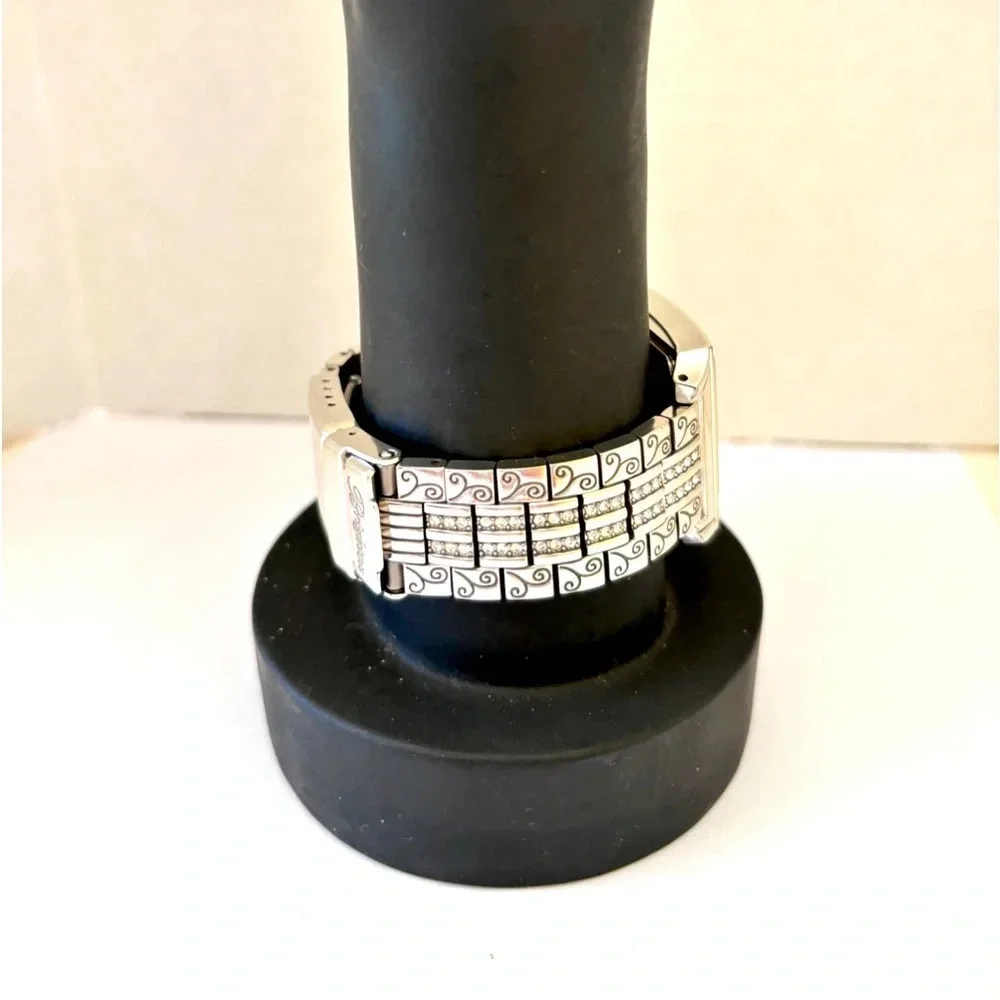 Brighton Diamond Bar Watch from the Diamond Bar Collection come with new battery